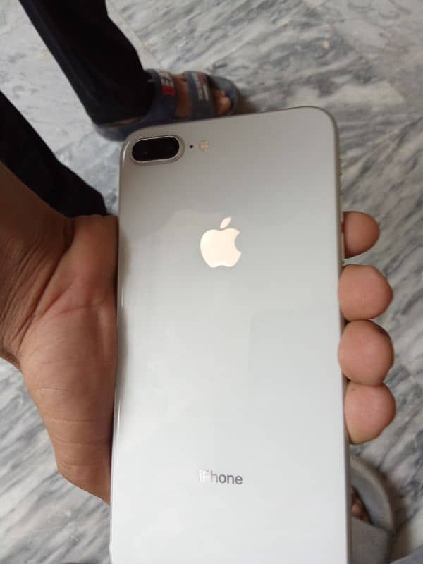 I phone 8 plus 3