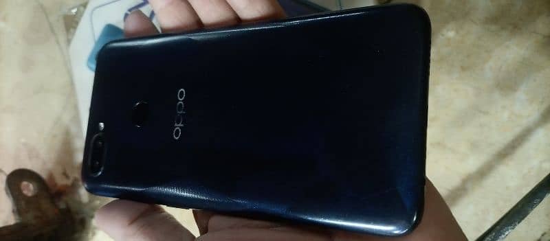 oppo 12 3gb 32gb box charger Sath hai 5