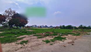 WAO 10 MARLA PLOT FOR SALE IN D BLOCK NEAR SOCIETY OFFICE