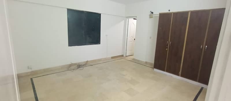 2200 sqft flat for rent phase 4 15