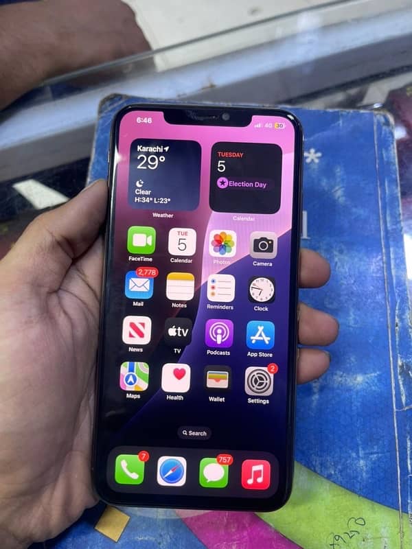 iphone xs max pta approved 64 gb 3