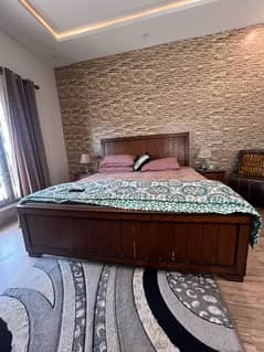 King size bed with side tables