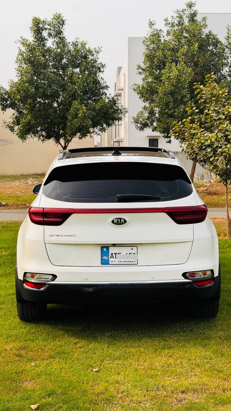 KIA Sportage 2021 1