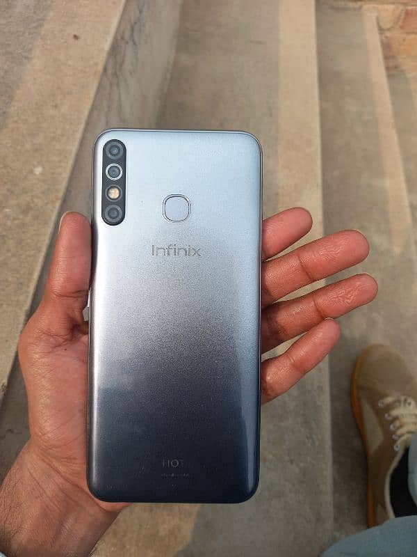 Infinix Mobile 6