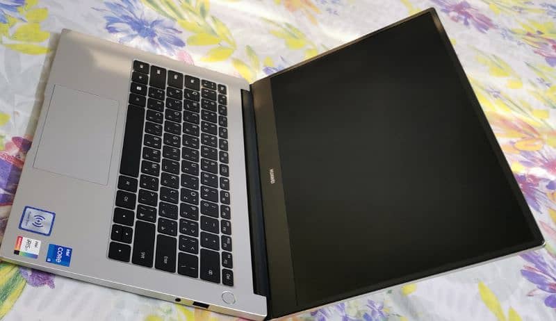 Huawie matebook D14 i5 11th gen 2