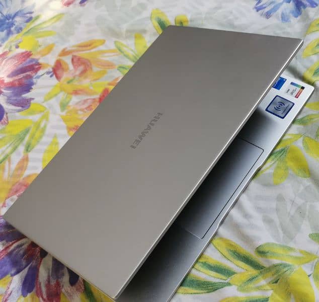 Huawie matebook D14 i5 11th gen 5