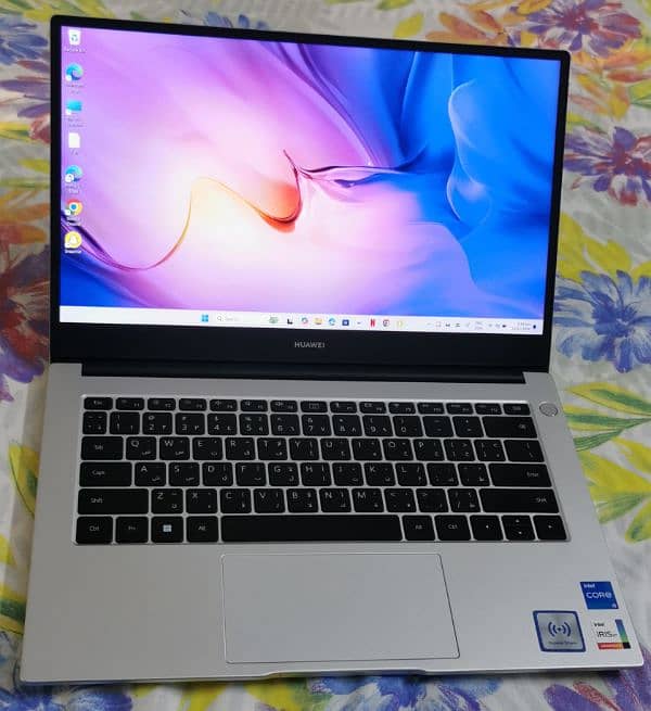 Huawie matebook D14 i5 11th gen 8