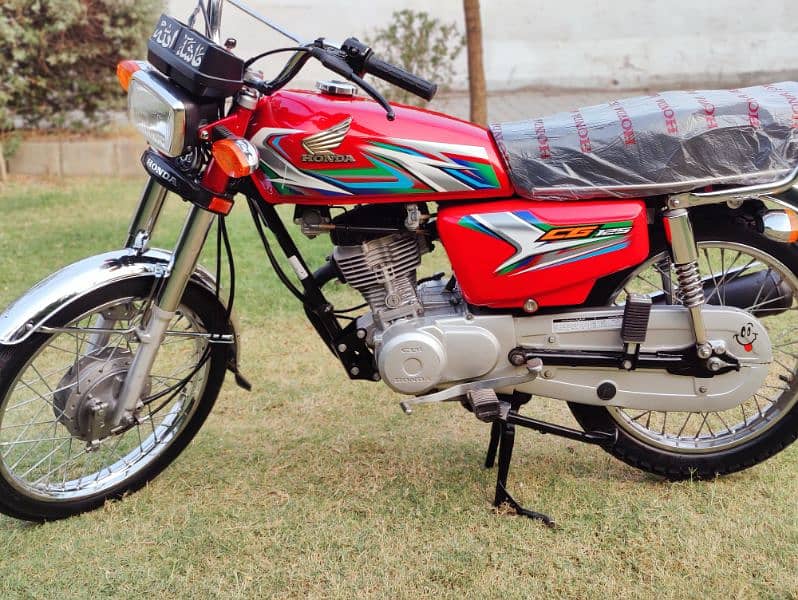 Excellent condition Honda CG 125 6