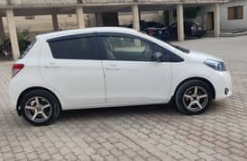 Toyota Vitz 2013 model 2017 import