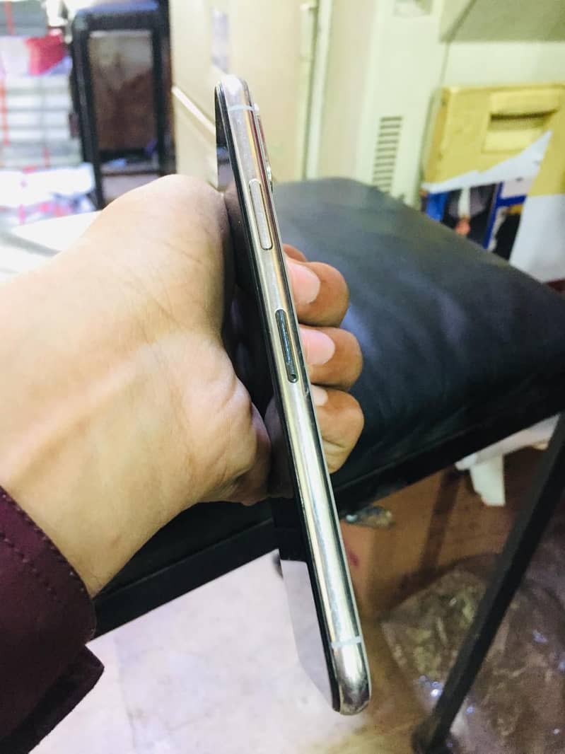 Iphone Xs 64 Gb 5