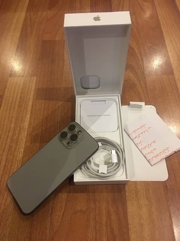 IPhone 15 Pro Max 256gb 10/10 Brand New Like Box Pack 8