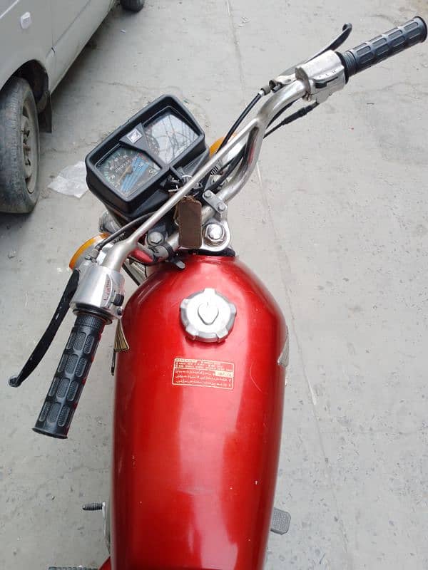 Honda 125 2007 5