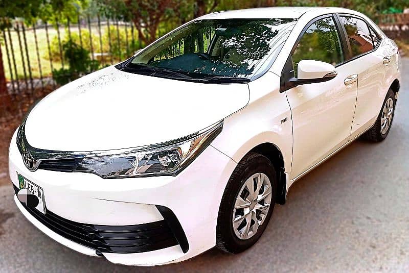 Toyota Corolla XLI 2018 brand new total genuine 1