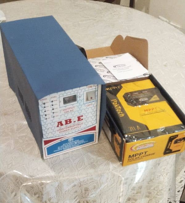 Solar Charge Controller MPPT 70 Amp 1