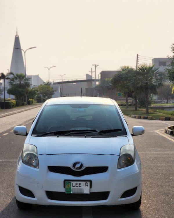 Toyota Vitz 2010 0