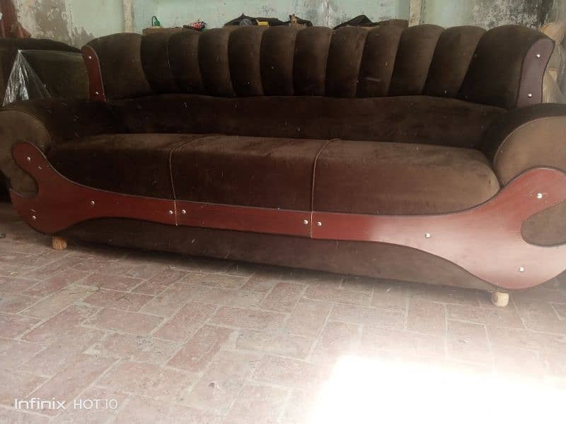 5 seater new sofa for sale 0