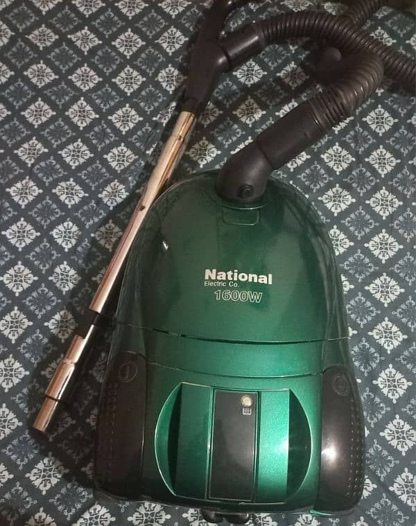 National Vaccum Cleaner 1