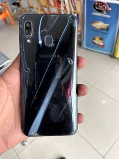 Samsung A30