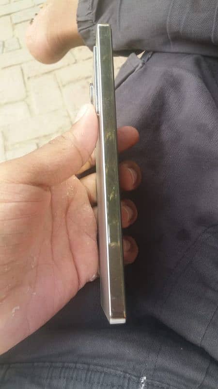 Infinix Note 40 3