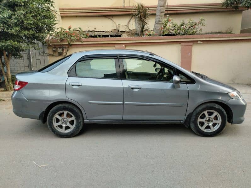 Honda City IDSI model 2004 for sale 3