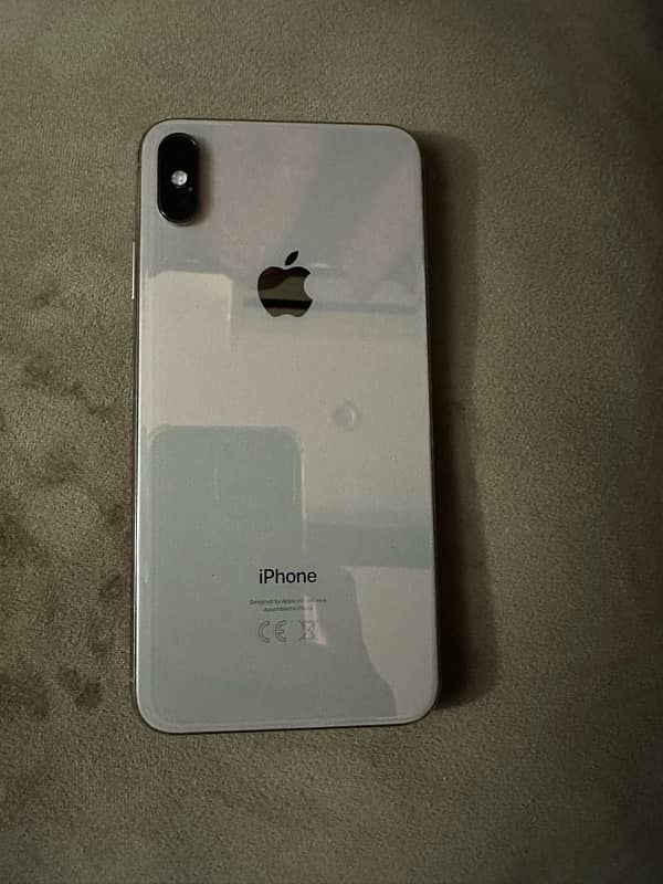 iPhone XS Max 2