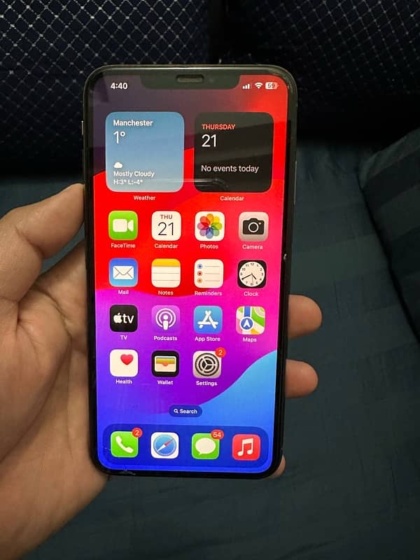 iPhone XS Max 7