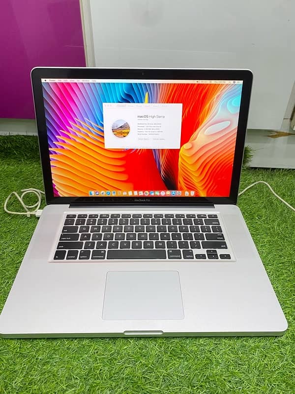 APPLE MACBOOK PRO 10 Pro 15inc 17inc Us Stock |Whatsapp 03215984936 1