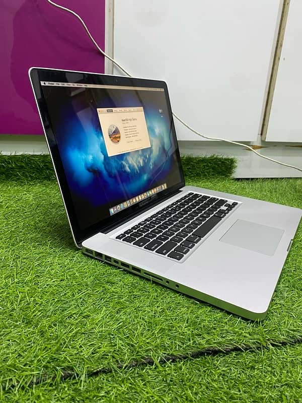 APPLE MACBOOK PRO 10 Pro 15inc 17inc Us Stock |Whatsapp 03215984936 8