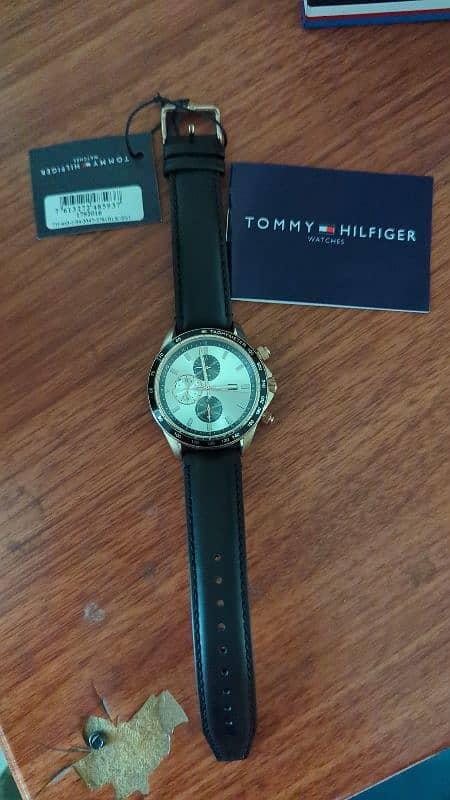 Tommy Hilfiger 1792016 Leather Strap Wrist Watch For Men 0