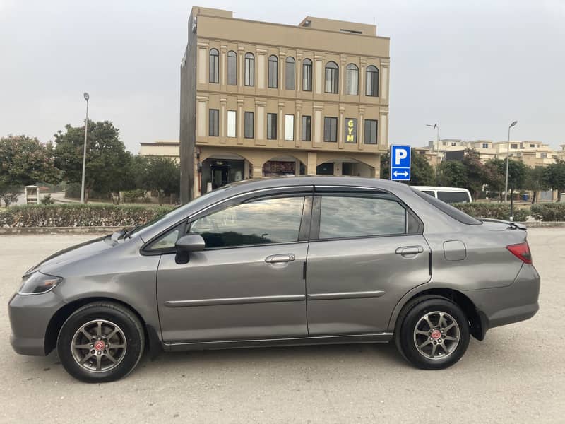 Honda City IDSI 2004 4