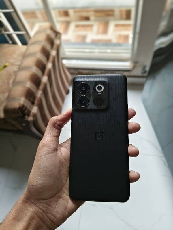 OnePlus 10t 2