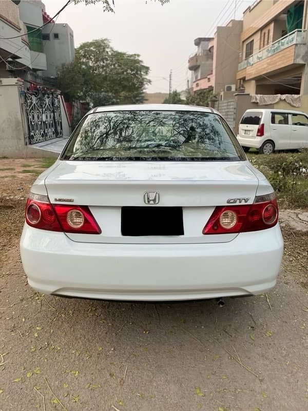 Honda City IDSI 2006 3