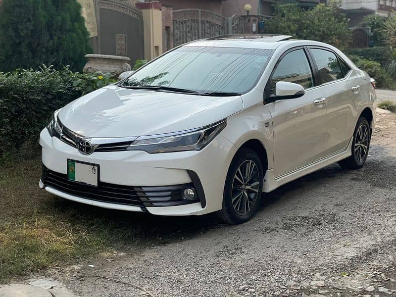 Toyota Altis Grande 2018 0