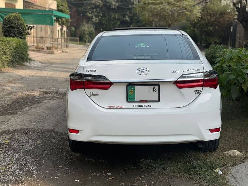 Toyota Altis Grande 2018 3