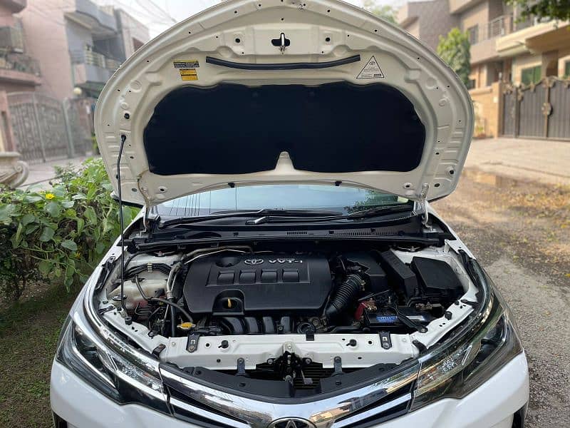 Toyota Altis Grande 2018 9