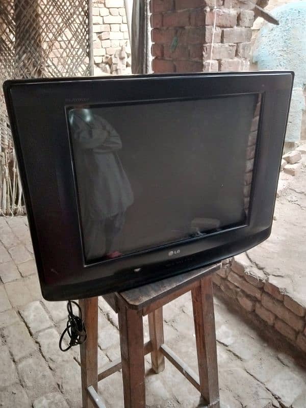 LG TV 21 inch screen 0