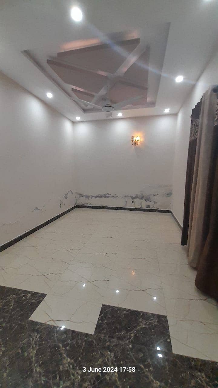 Johar Town Phase 1 Upper Portion Available For Rent 3