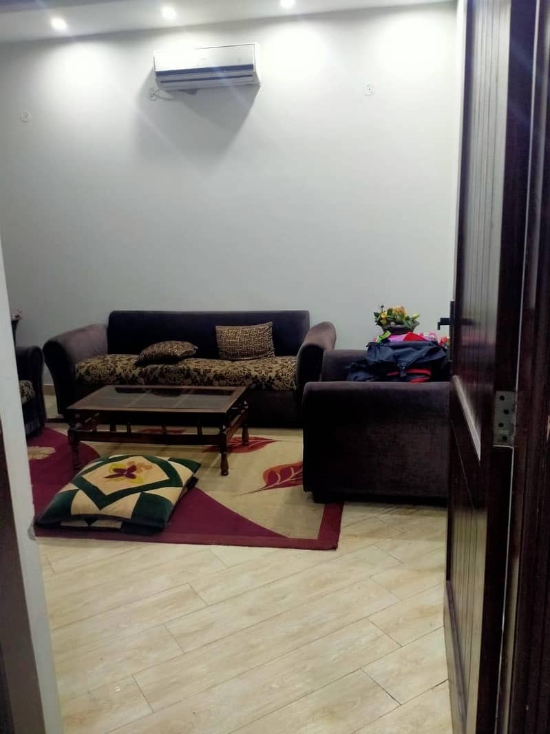 10 Marla Upper Portion Available For Rent In Johar Town Near Allah Hou Chowk 5