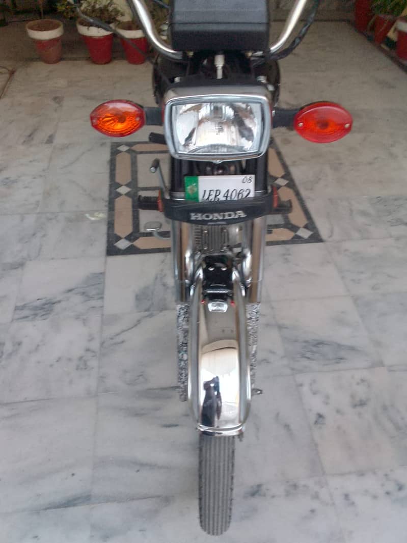 Honda CD 70 2008 6