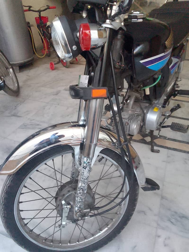 Honda CD 70 2008 7