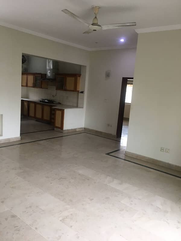 2 KANAL UPPER PORTION IS AVAILABLE FOR RENT IN JOHAR TOWN LAHORE 0