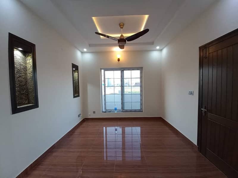 Brand New Portion Available For Rent in Gulraiz 20