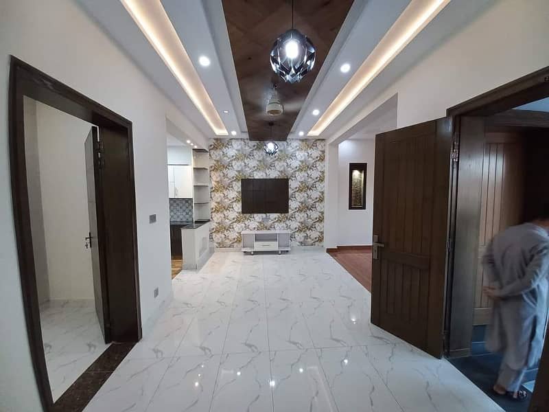 Brand New Portion Available For Rent in Gulraiz 22