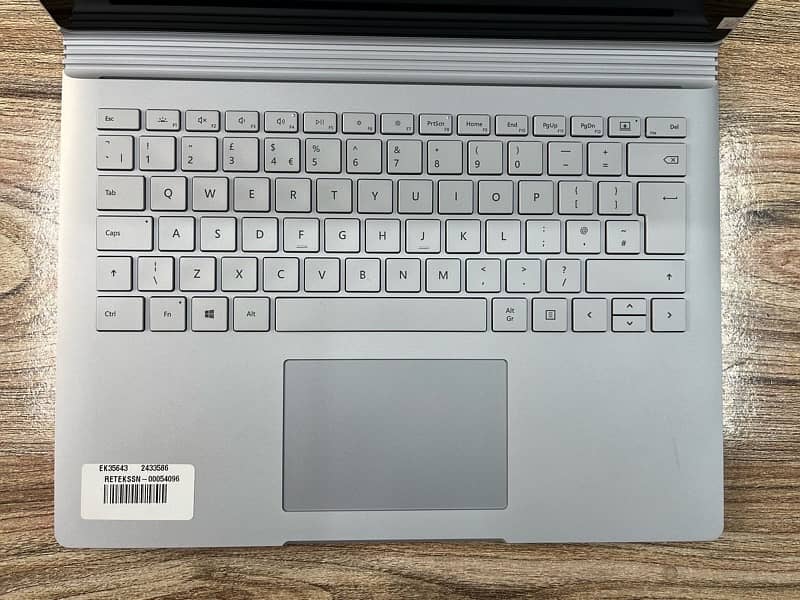 Microsoft Surface Book 3 i7-10th gen 16/256 4gb graphic card for sale 7