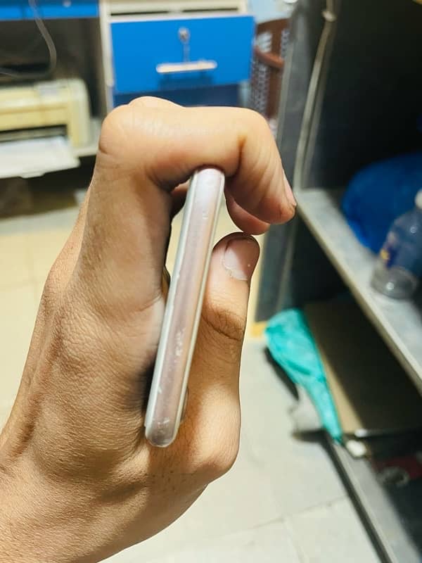 iphone 7 128 Pta Aproved 4