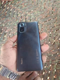 IAM selling my set redmi note 10s condition 10,8 complete saman