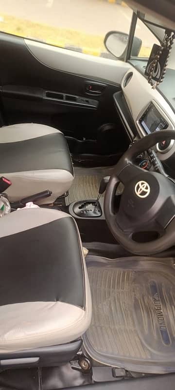 Toyota Vitz 2012 10