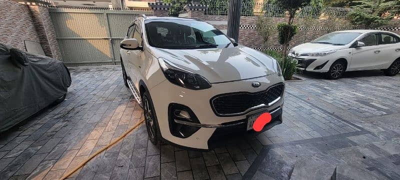 KIA Sportage 2020 AWD Total original Brand new condition 1