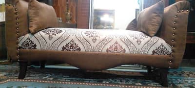 Very beautiful heavy comfortable Molty foam dewan03335138001