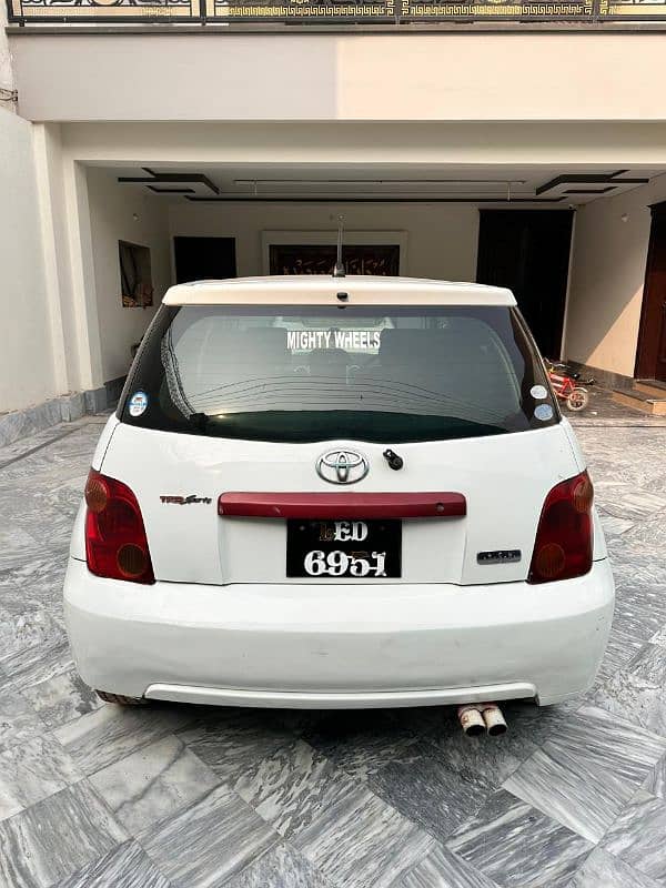 Toyota IST 2006 3